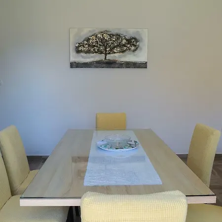 Apartament Neva *